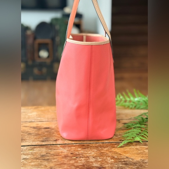 COACH Park Metro B4 Coral Leather Tote Handbag 24341 - Picture 6 of 16